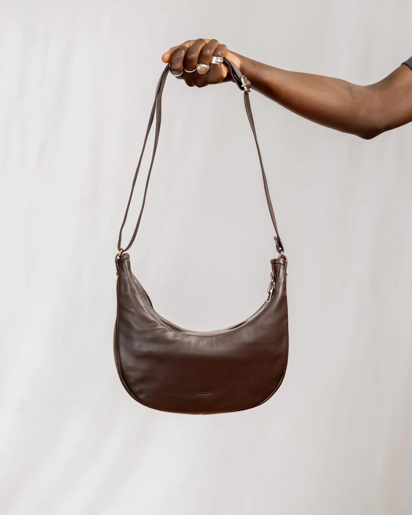 SAC DEMI-LUNE - MARRON